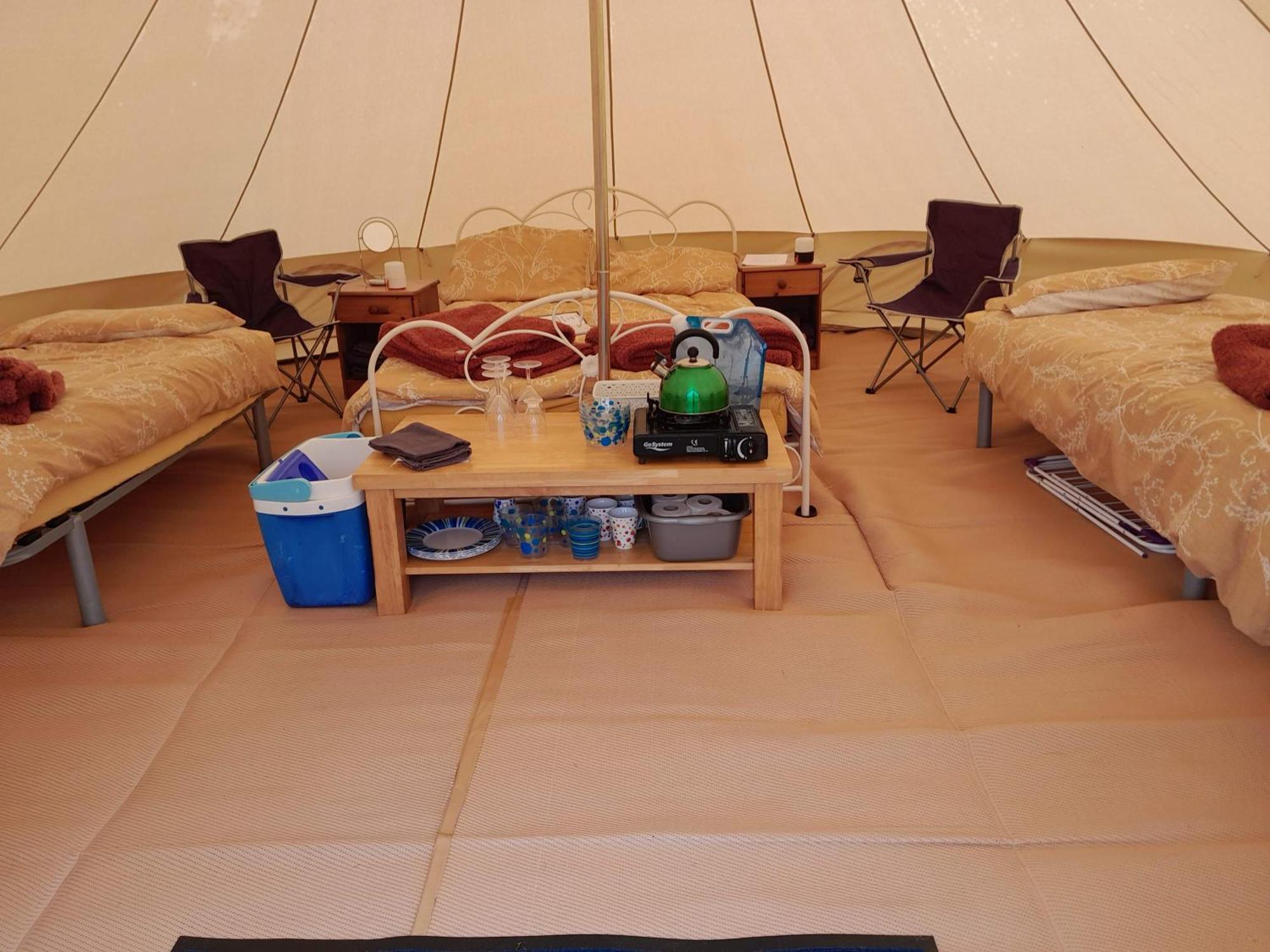 Cornish Skies Glamping Pool Екстер'єр фото